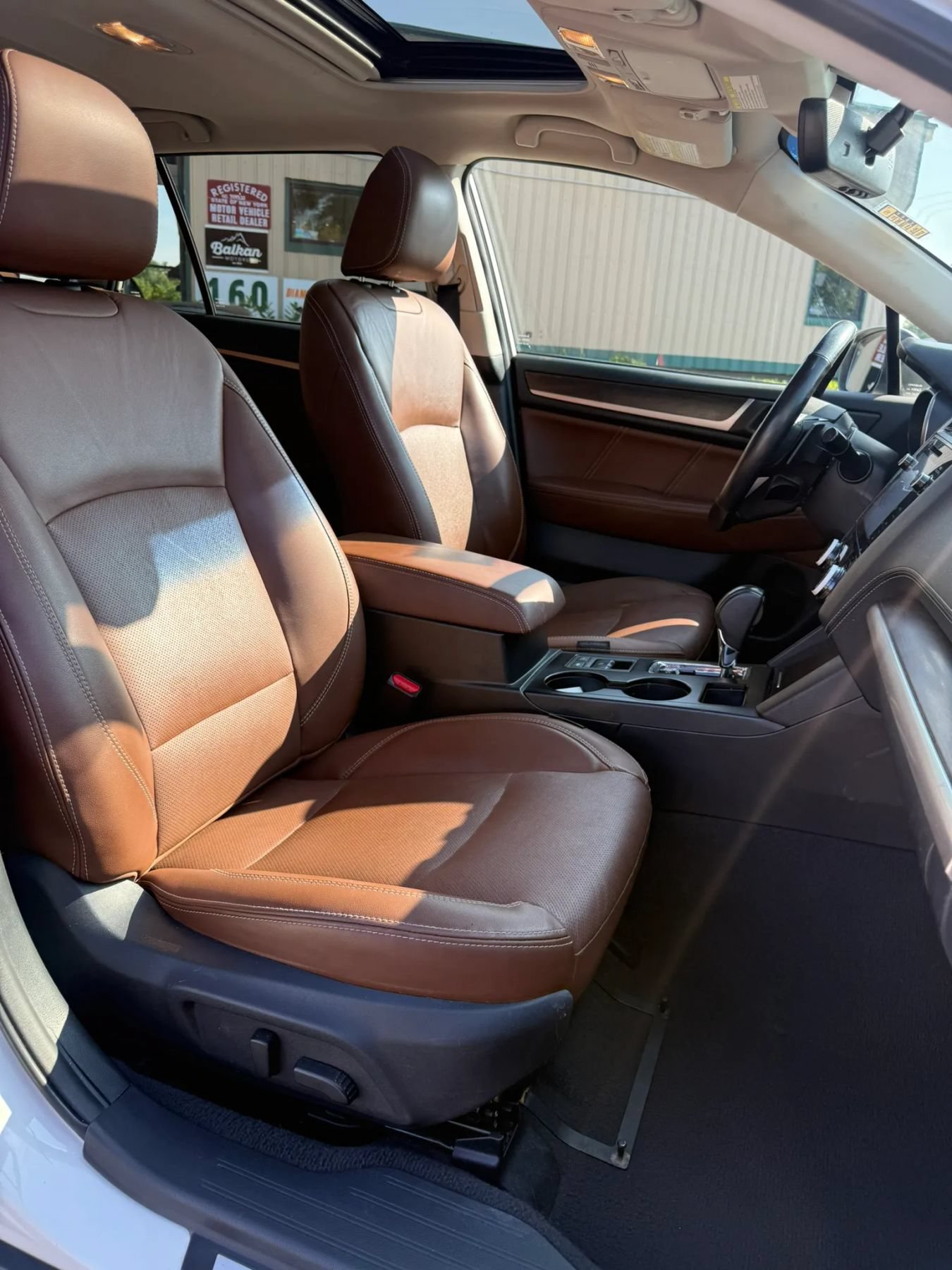 Used 2018 Subaru Outback 3.6R Touring AWD/4WD image 22