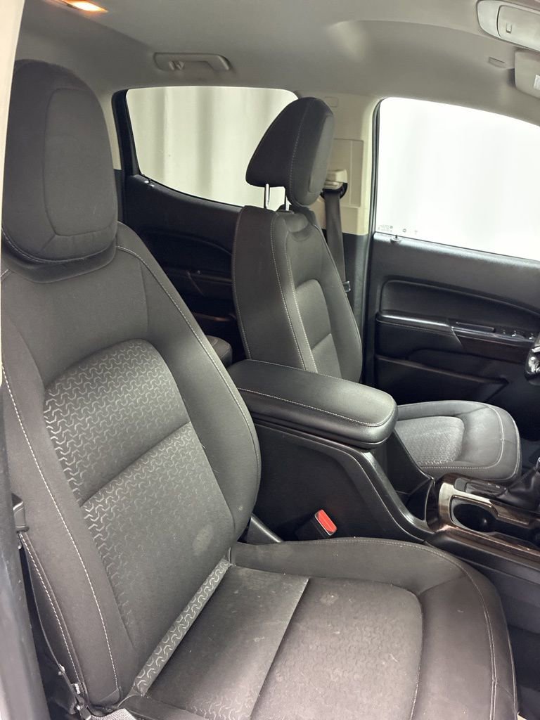 Used 2022 GMC Canyon Elevation image 25