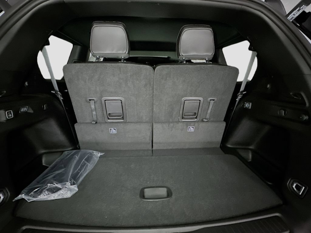 New 2025 Jeep Grand Cherokee L Altitude AWD/4WD image 34