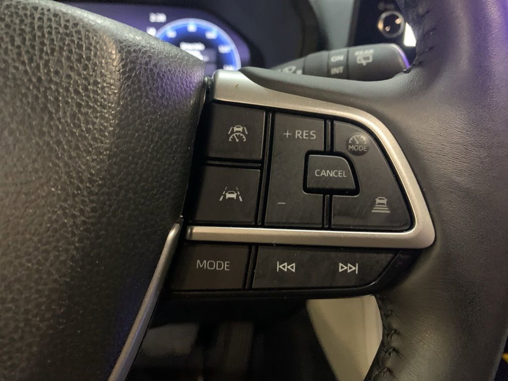 Used 2024 Toyota Grand Highlander Limited image 27