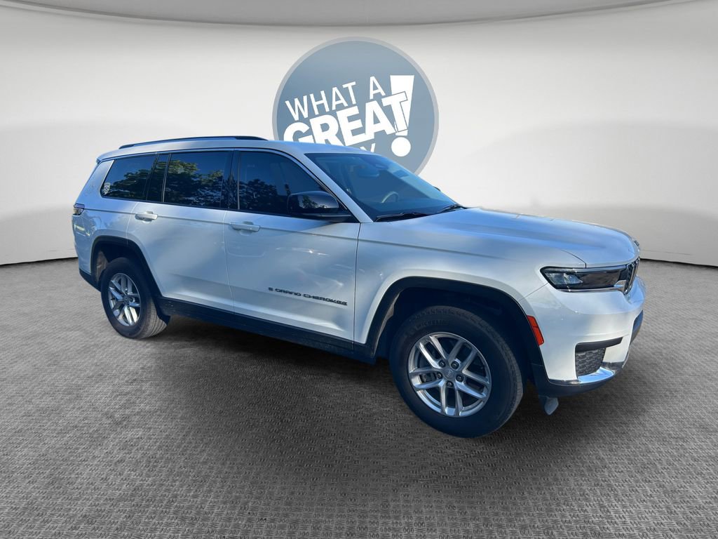Used 2023 Jeep Grand Cherokee L Laredo AWD/4WD image 1