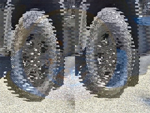 Used 2018 Chevrolet Silverado 1500 LTZ Z71 w/ LTZ Plus Package image 8