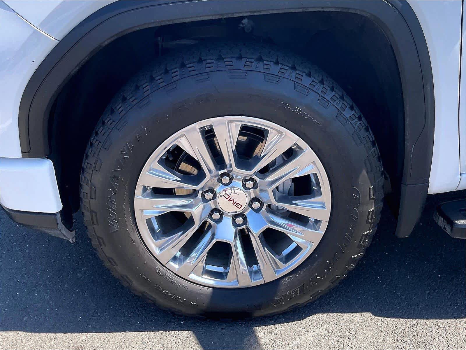 Used 2022 GMC Sierra 1500 Denali AWD/4WD image 11