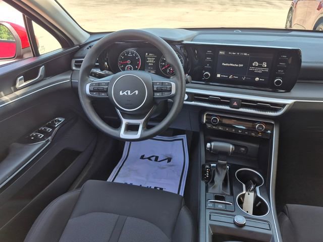 Used 2023 Kia K5 LXS image 15