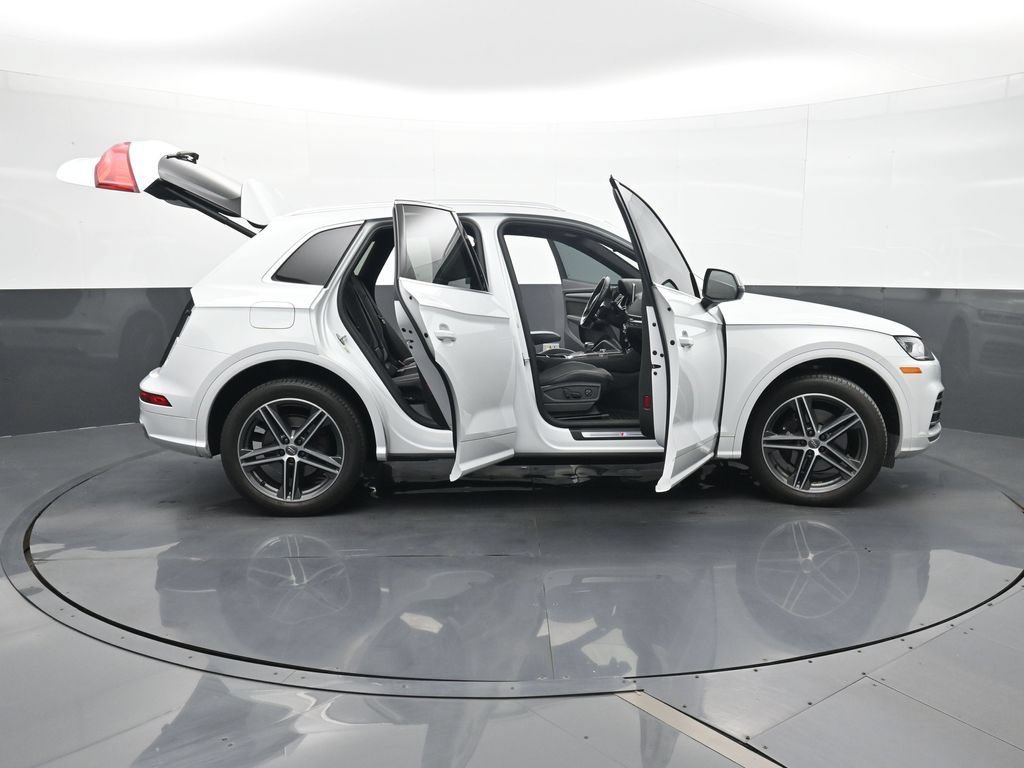 Used 2020 Audi SQ5 Premium Plus w/ Premium Plus Package AWD/4WD image 34