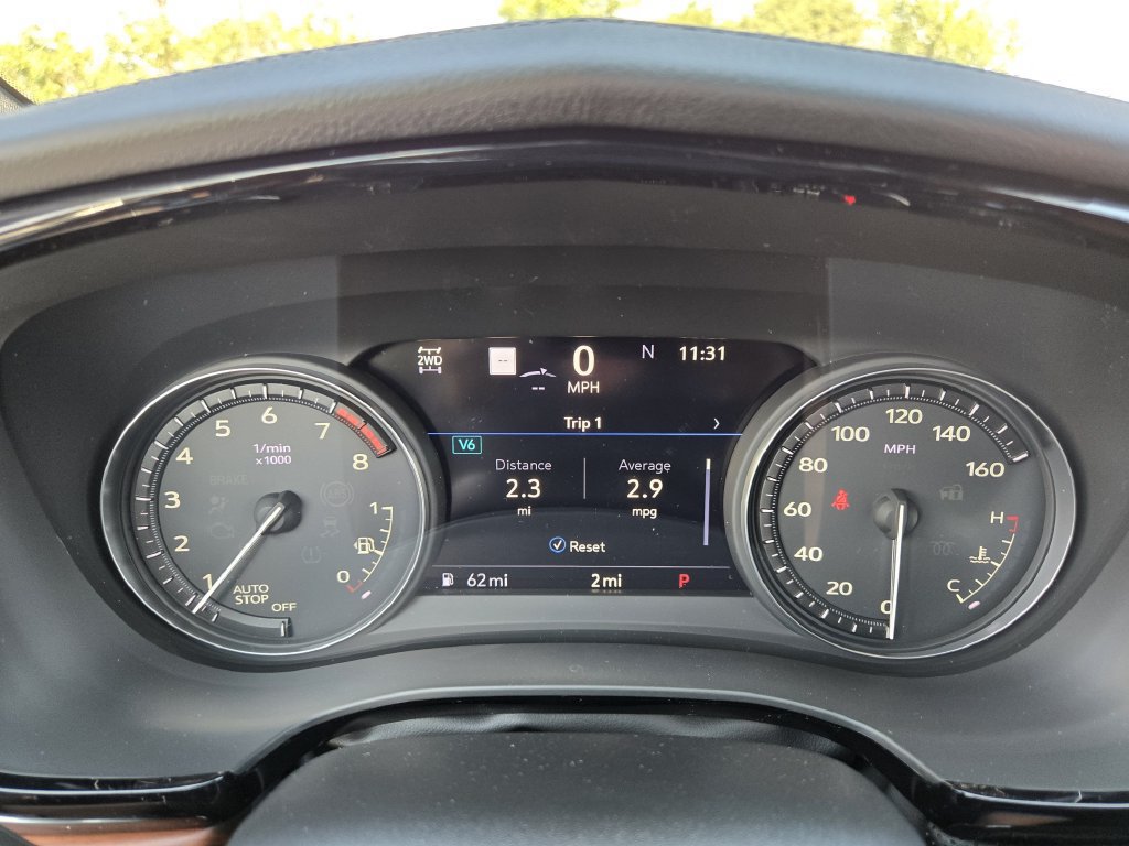 New 2026 Cadillac XT5 Premium Luxury w/ Driver Assist Package AWD/4WD image 9