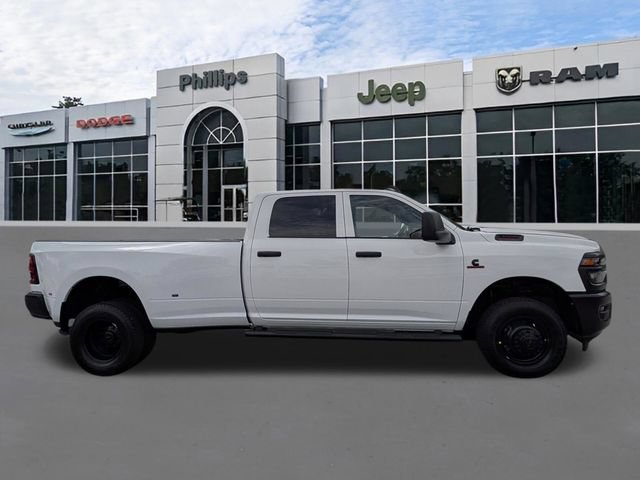 New 2026 RAM 3500 Tradesman AWD/4WD image 2