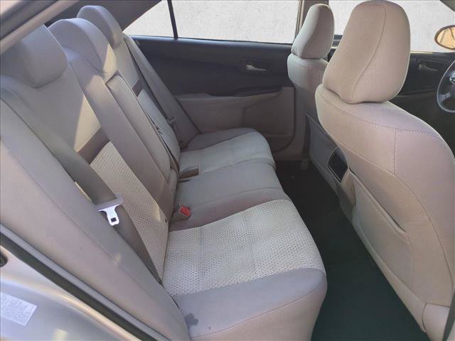 Used 2014 Toyota Camry LE FWD image 18