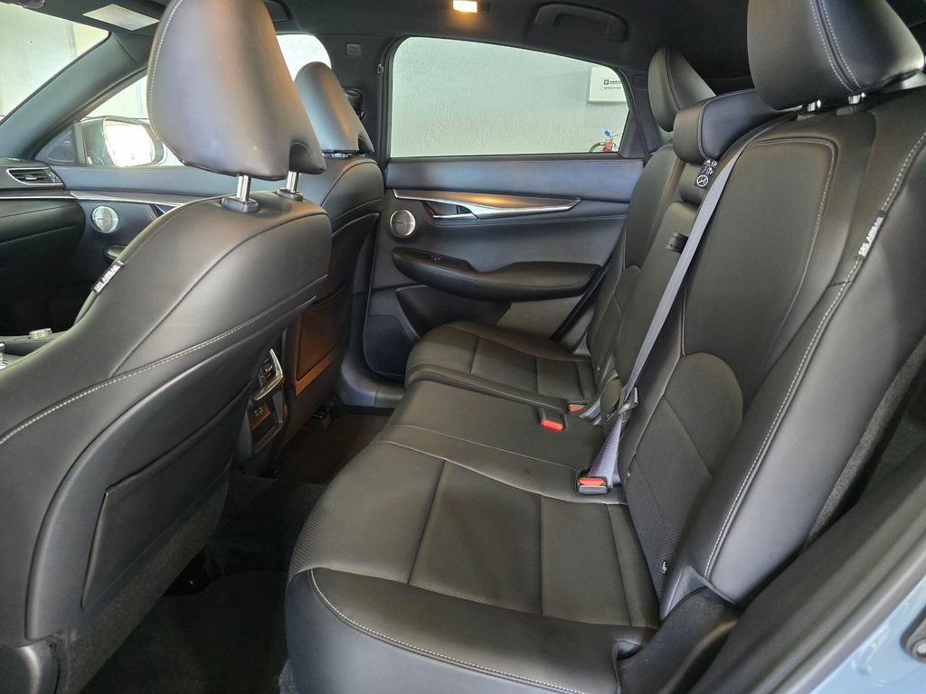 Used 2023 INFINITI QX55 Essential image 24