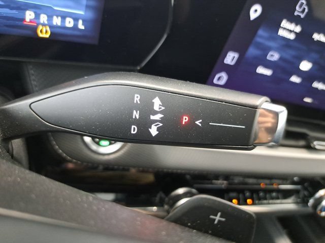 Used 2025 Chevrolet Equinox LT AWD/4WD image 19