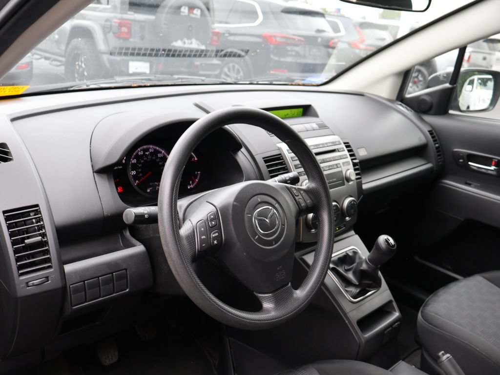 Used 2010 MAZDA MAZDA5 Sport FWD image 9