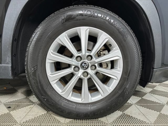 Used 2024 Toyota Grand Highlander AWD image 7
