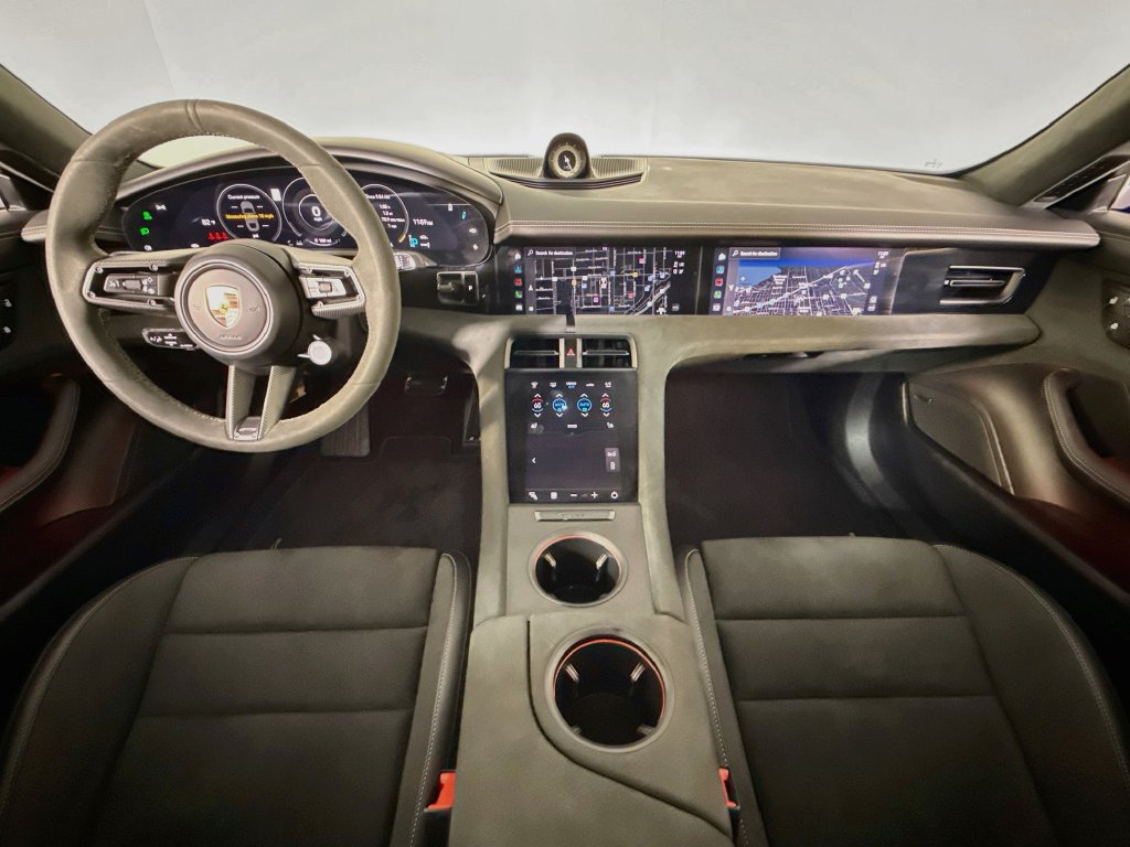 Certified 2024 Porsche Taycan GTS AWD/4WD image 11