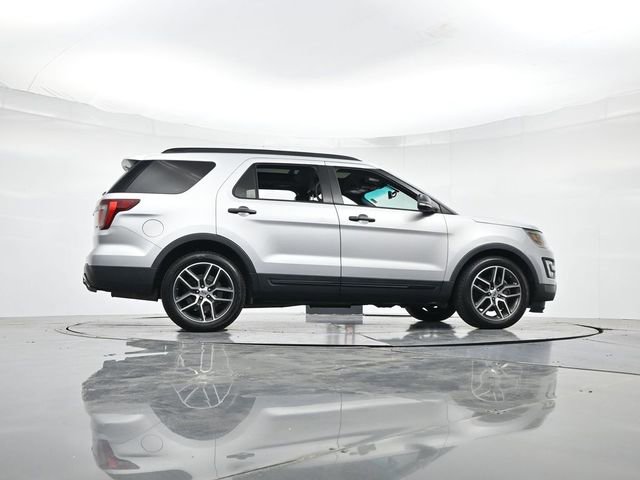Used 2016 Ford Explorer Sport w/ Equipment Group 401A image 31