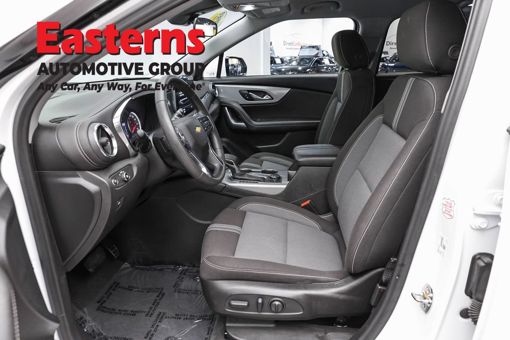 Used 2025 Chevrolet Blazer LT FWD image 16