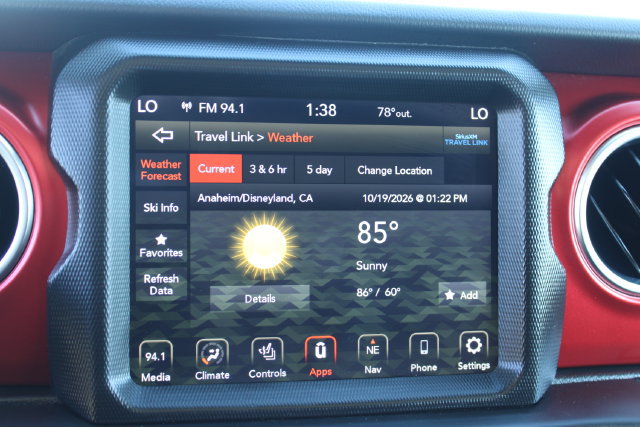 Used 2023 Jeep Wrangler Unlimited Rubicon w/ LED Lighting Group AWD/4WD image 26