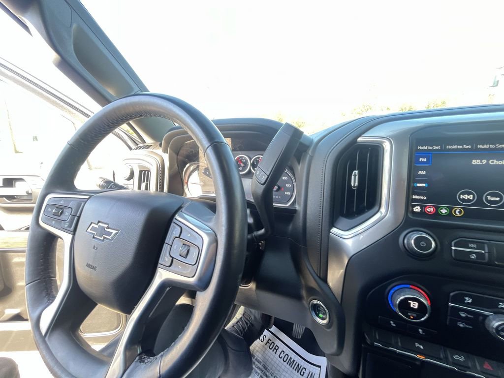 Used 2022 Chevrolet Silverado 1500 RST w/ LPO, Blackout Package image 19