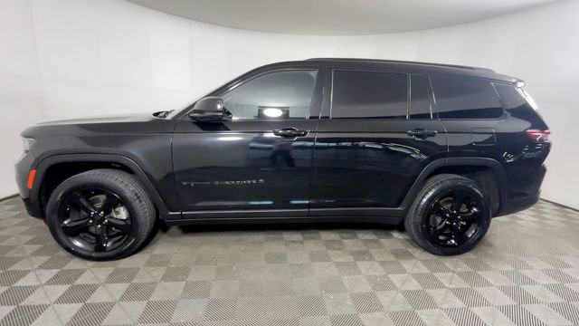 Used 2023 Jeep Grand Cherokee L Laredo AWD/4WD image 9