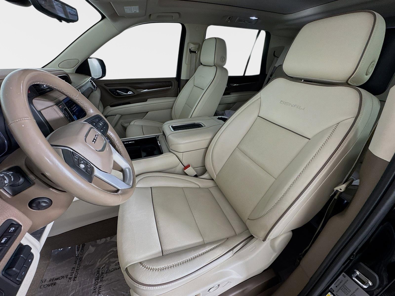 Certified 2021 GMC Yukon Denali w/ Denali Ultimate Package image 11