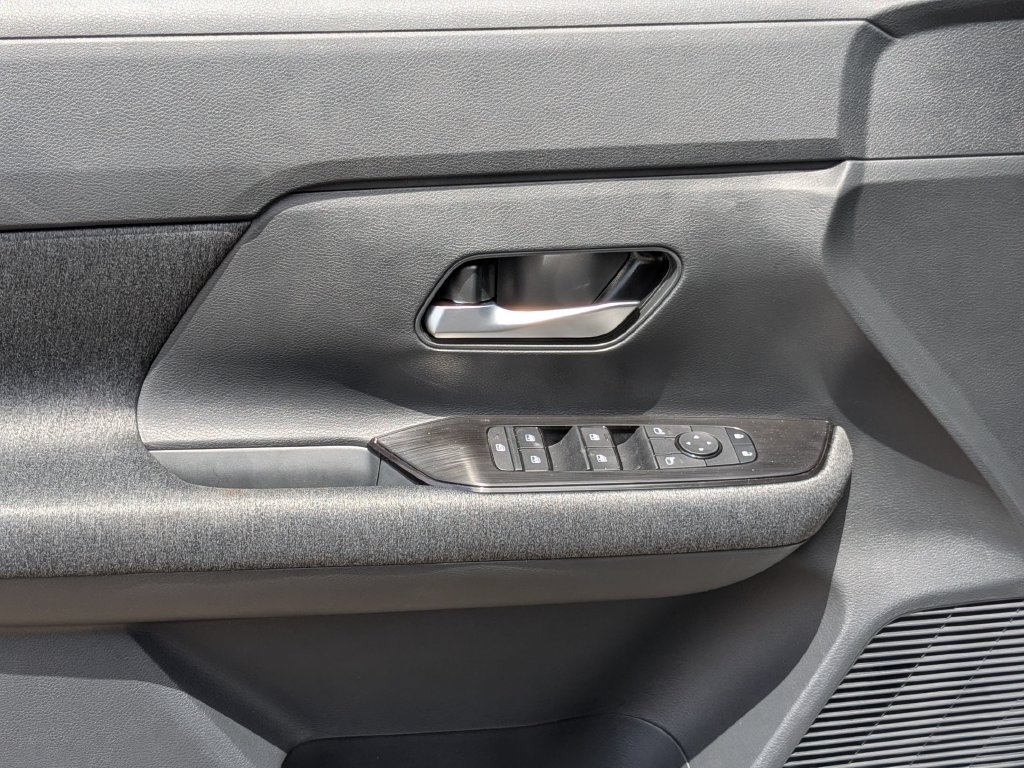 New 2026 Nissan Kicks SV FWD image 11