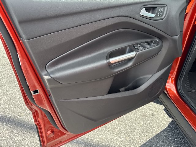 Used 2019 Ford Escape SE AWD/4WD image 10