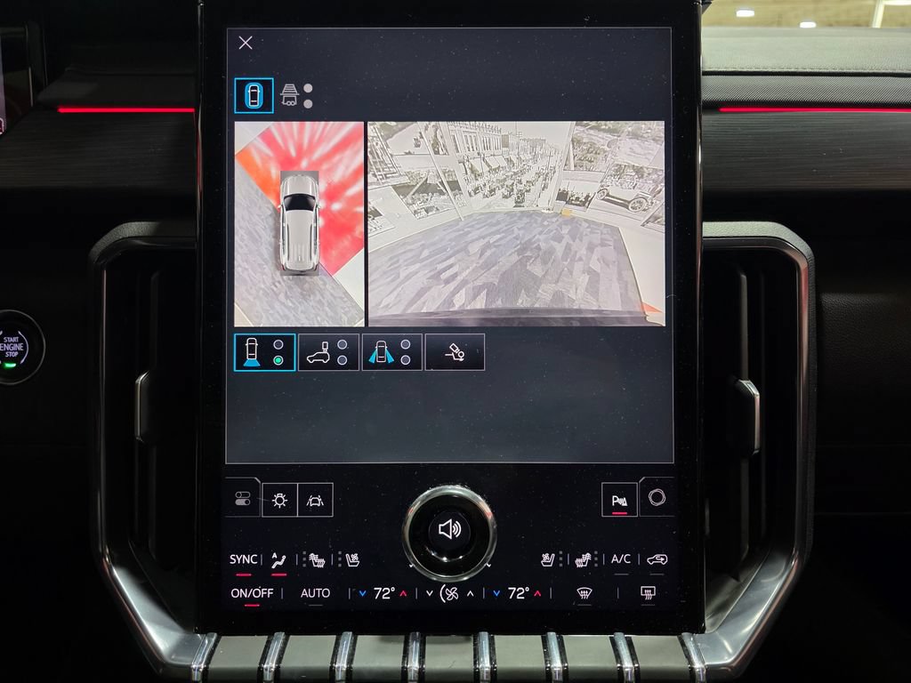 Certified 2025 GMC Acadia AT4 w/ Super Cruise Package AWD/4WD image 28