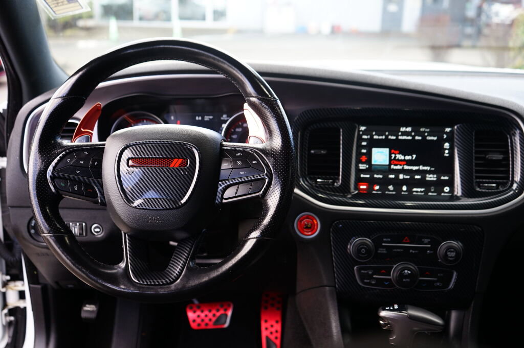 Used 2020 Dodge Charger Scat Pack w/ Navigation & Travel Group image 17