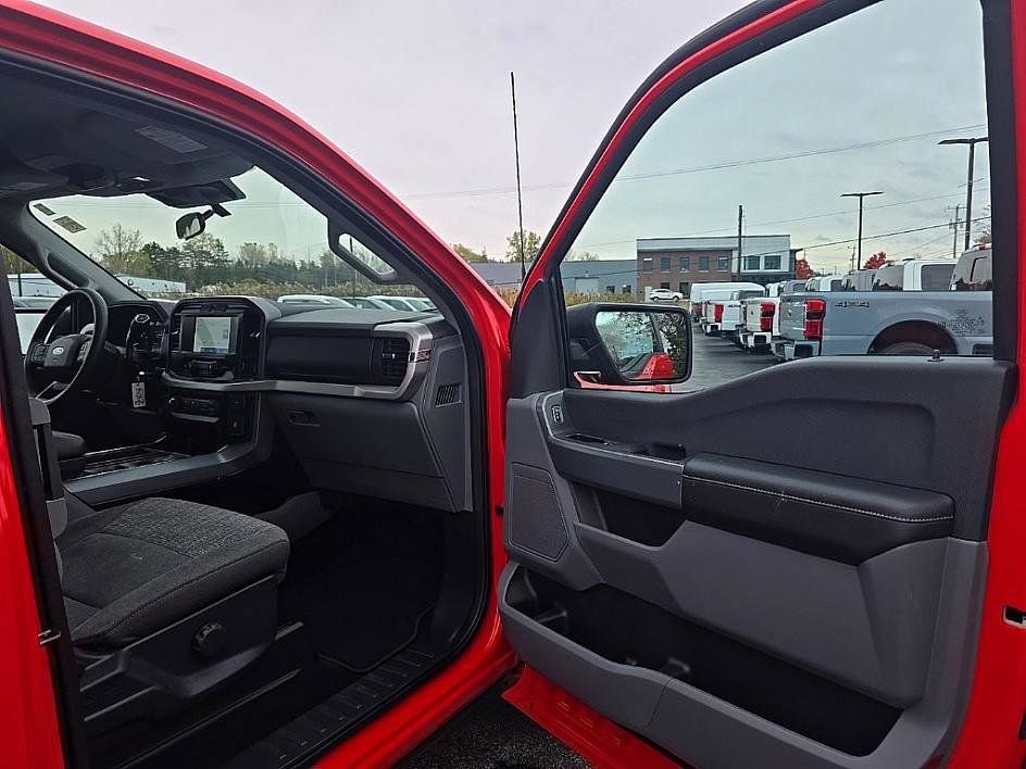 Used 2022 Ford F150 XLT w/ Bed Utility Package image 30