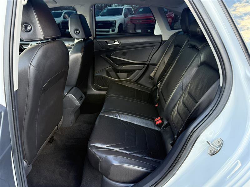 Used 2019 Volkswagen Jetta SEL Premium FWD image 23