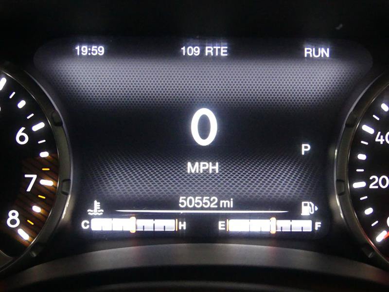 Used 2020 Jeep Renegade Trailhawk w/ Premium Leather Group AWD/4WD image 32