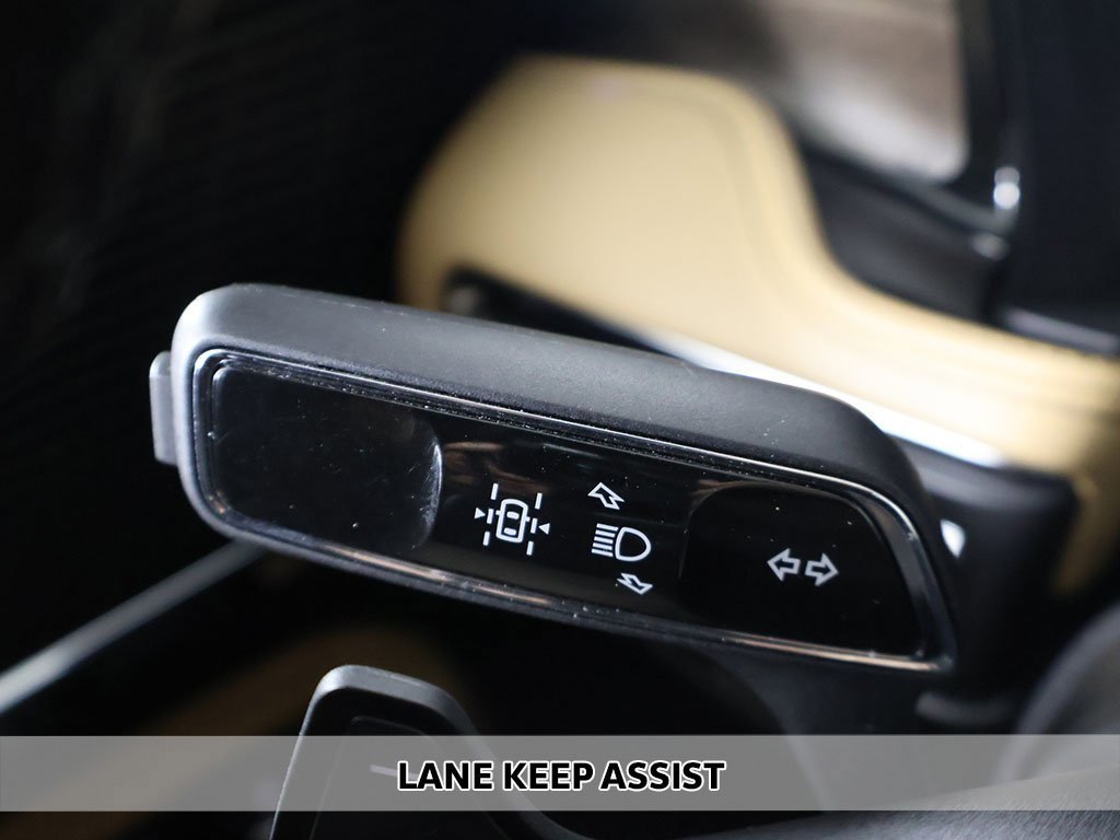 Used 2022 Lincoln Corsair Reserve w/ Elements Package image 4