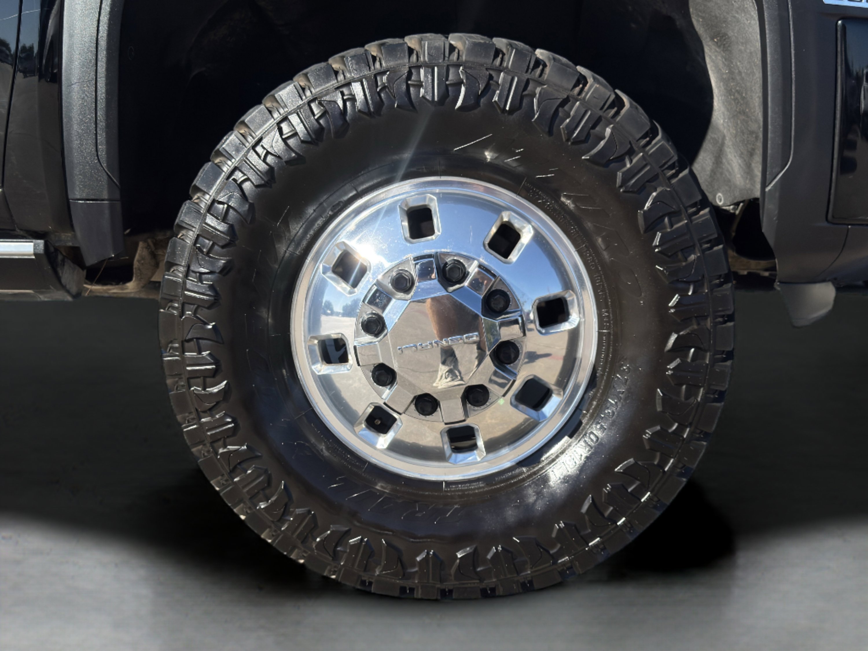 Used 2024 GMC Sierra 3500 Denali w/ Denali Reserve Package image 11