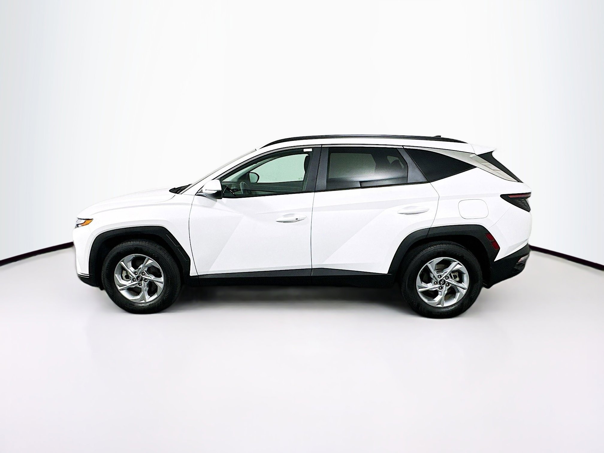 Used 2022 Hyundai Tucson SEL w/ Cargo Package image 4