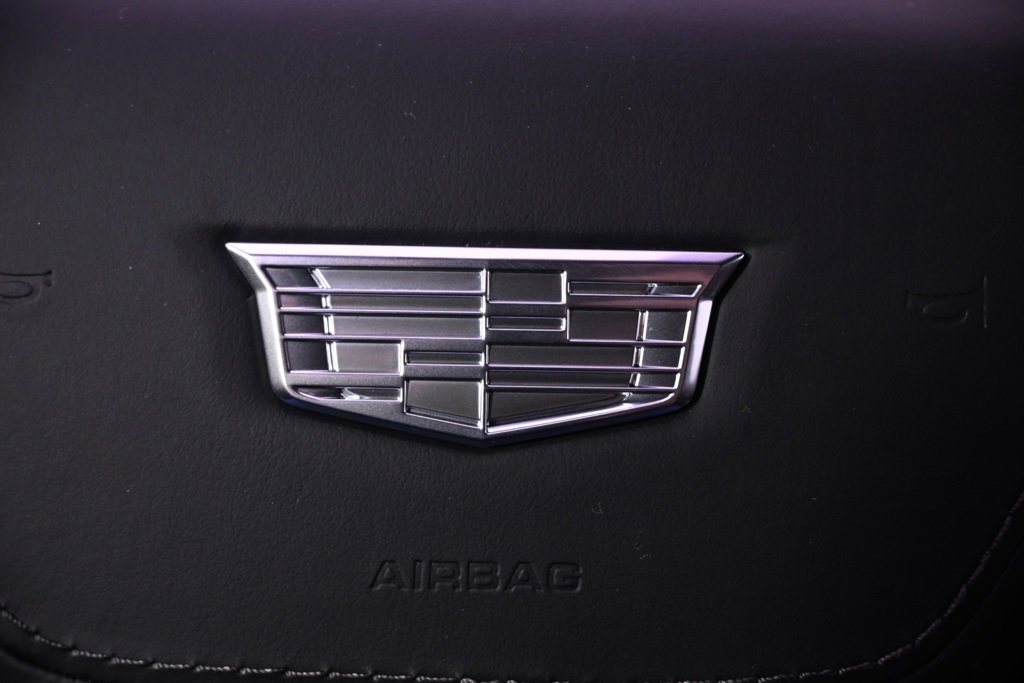 New 2026 Cadillac Vistiq Platinum image 35