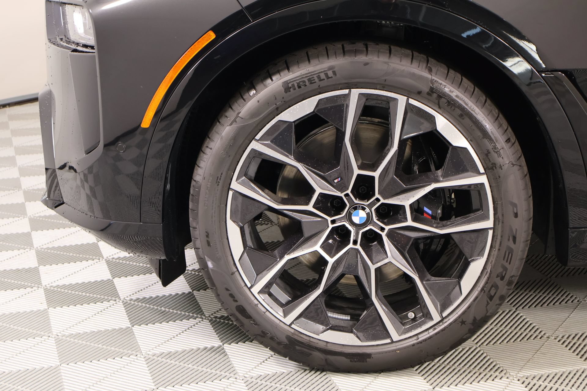 New 2027 BMW X7 M60i AWD/4WD image 20