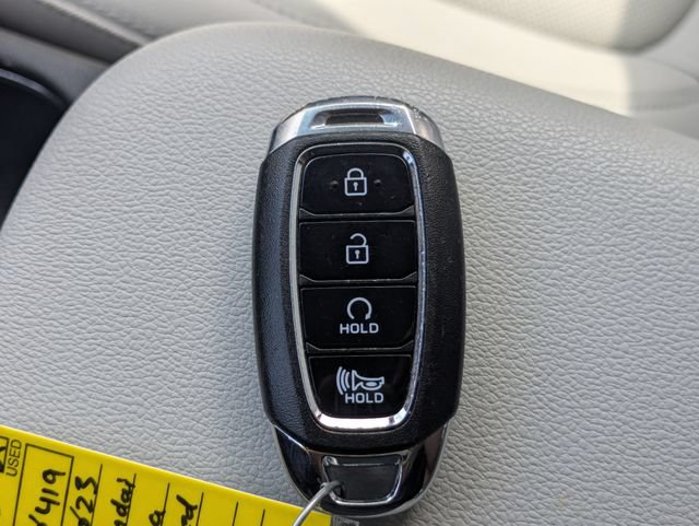 Used 2023 Hyundai Kona Limited FWD image 36