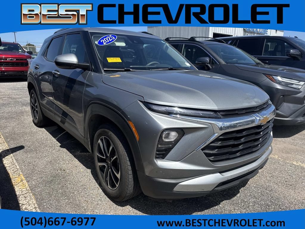 Used 2025 Chevrolet TrailBlazer LT w/ Driver Confidence Package