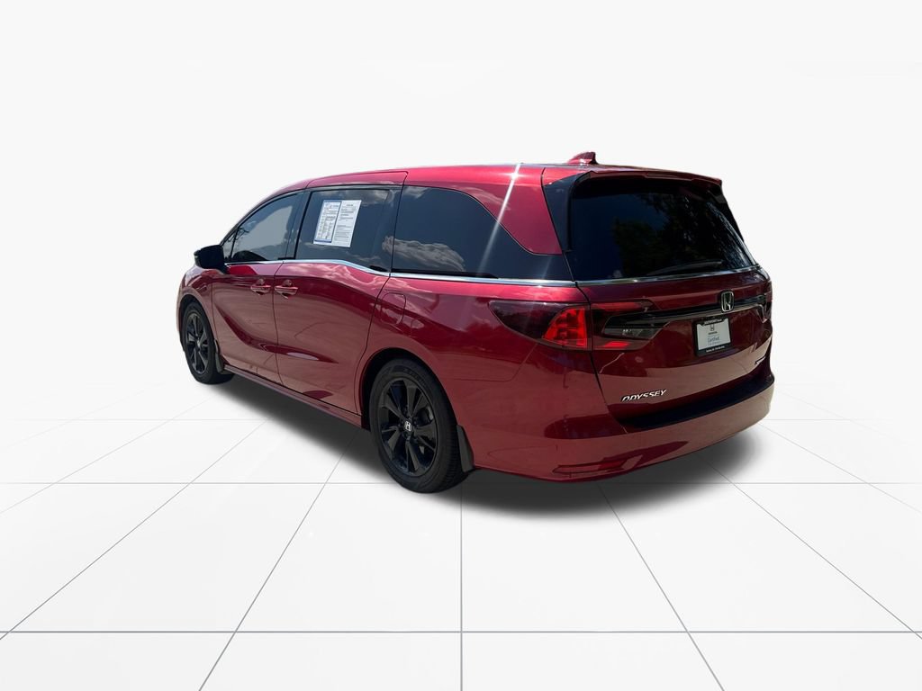 Used 2023 Honda Odyssey Sport image 6