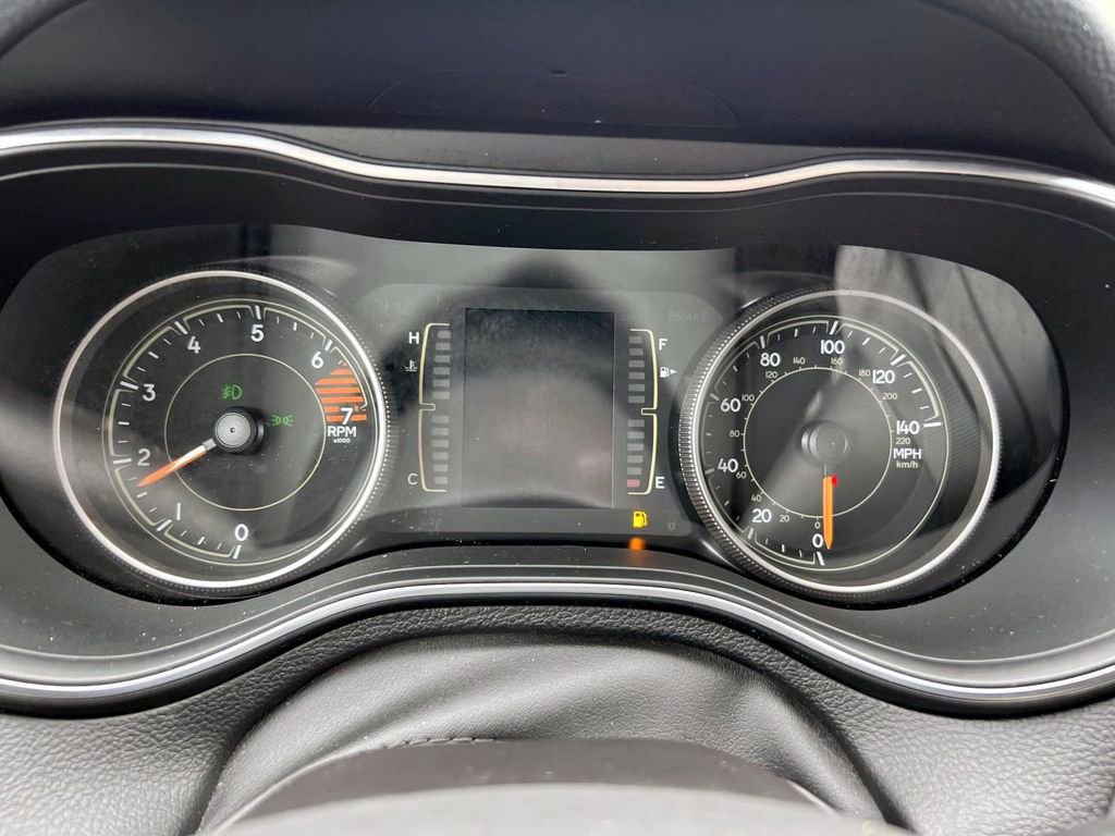 Used 2020 Jeep Cherokee Latitude Plus w/ Comfort/Convenience Group image 26