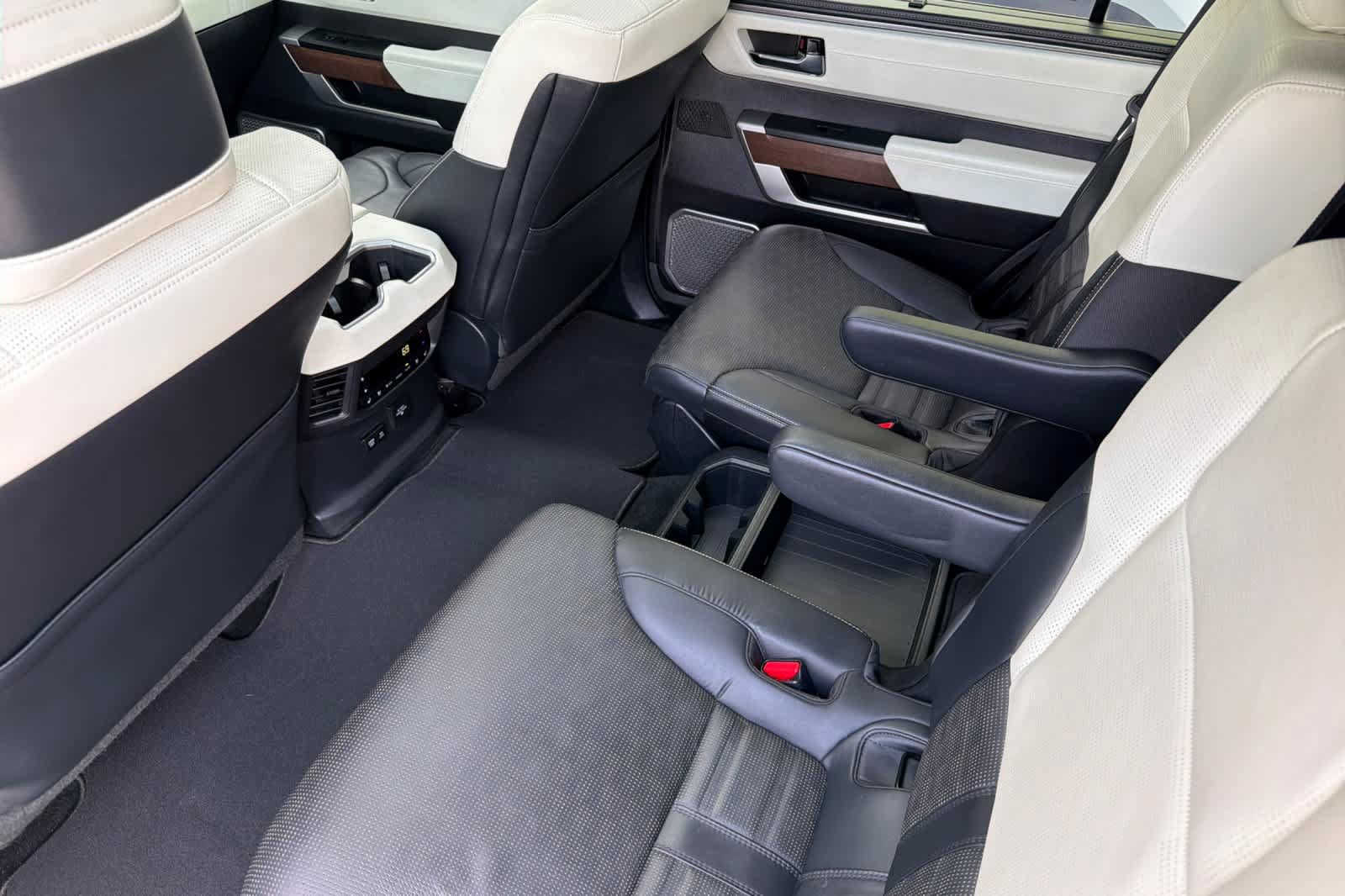 Used 2023 Toyota Sequoia Capstone AWD/4WD image 4