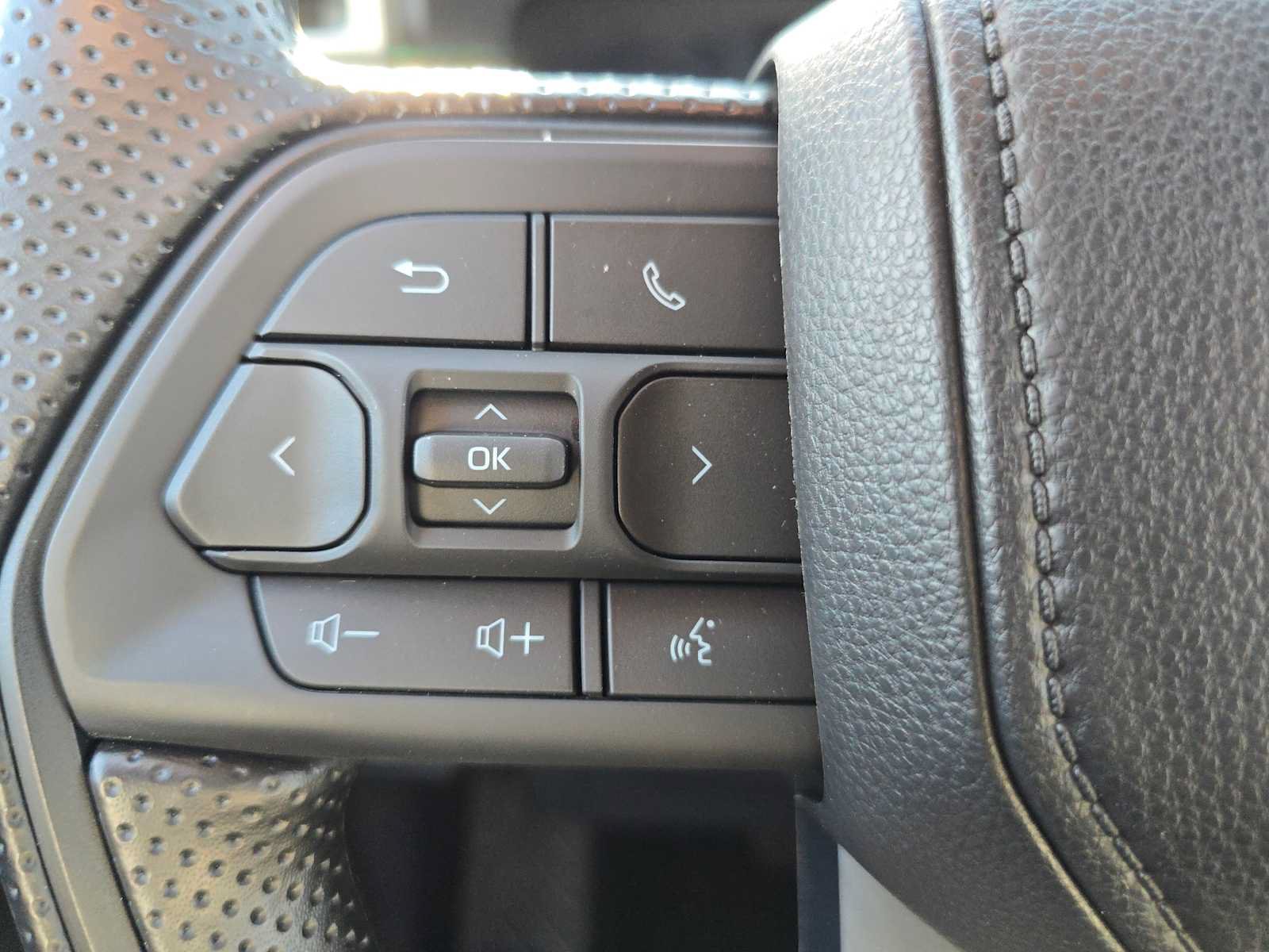 Used 2026 Toyota Tacoma SR5 AWD/4WD image 29