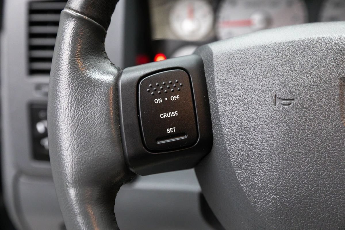 Used 2006 Dodge Ram 1500 Truck 2WD Quad Cab w/ Communication Pkg image 26