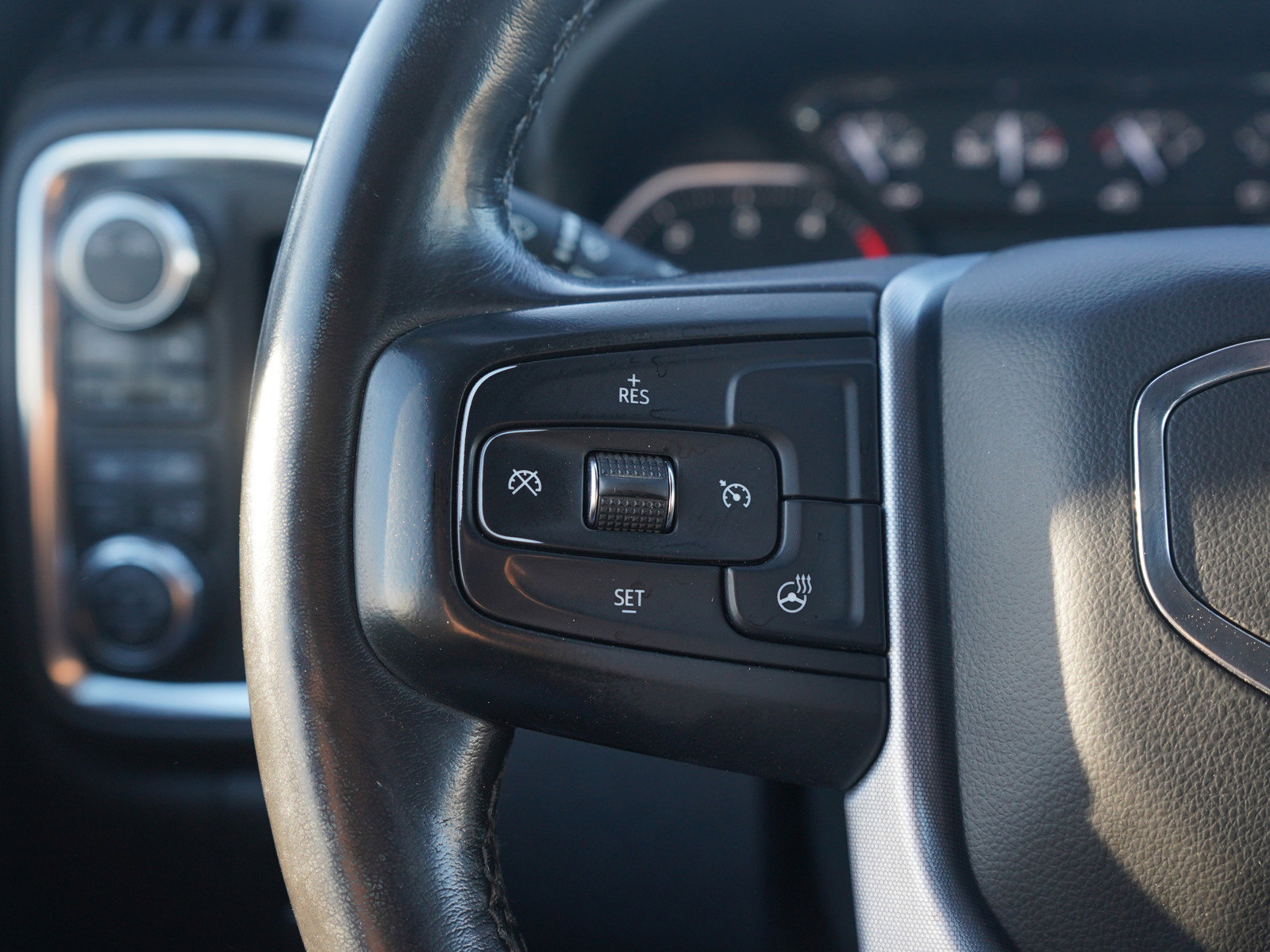 Used 2021 GMC Sierra 3500 SLT w/ SLT Premium Package image 25