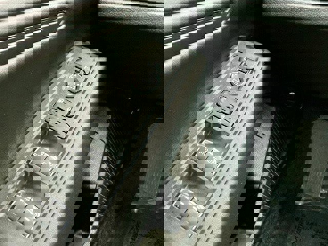 Used 2023 Honda Accord EX image 18