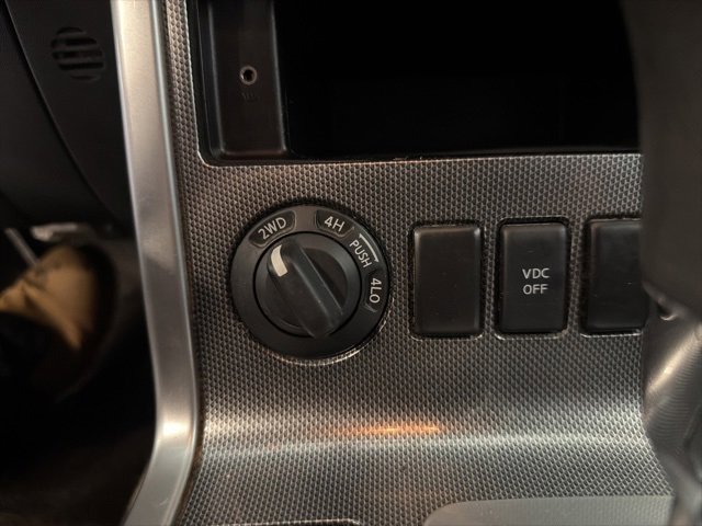 Used 2011 Nissan Pathfinder SV w/ Protection Pkg image 29