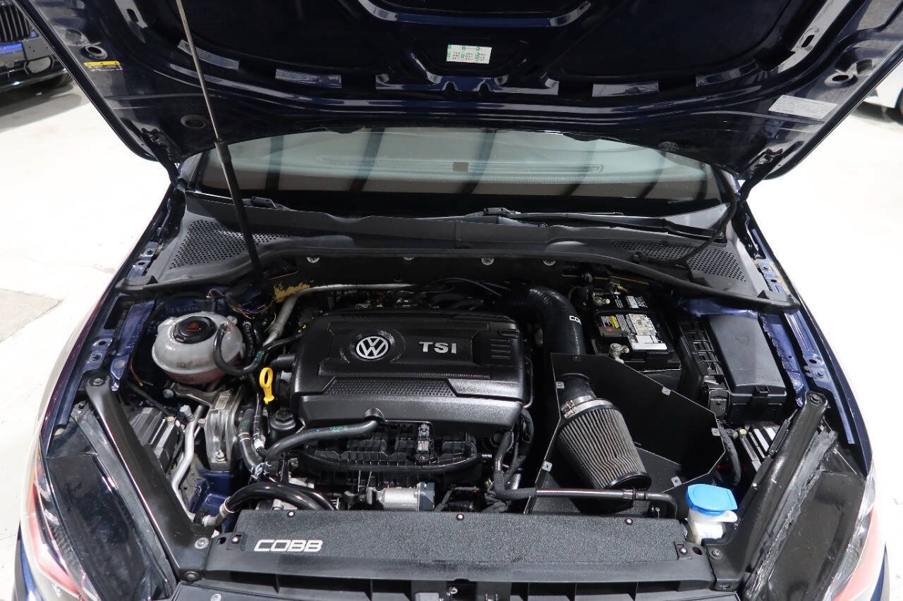 Used 2019 Volkswagen GTI Autobahn FWD image 9