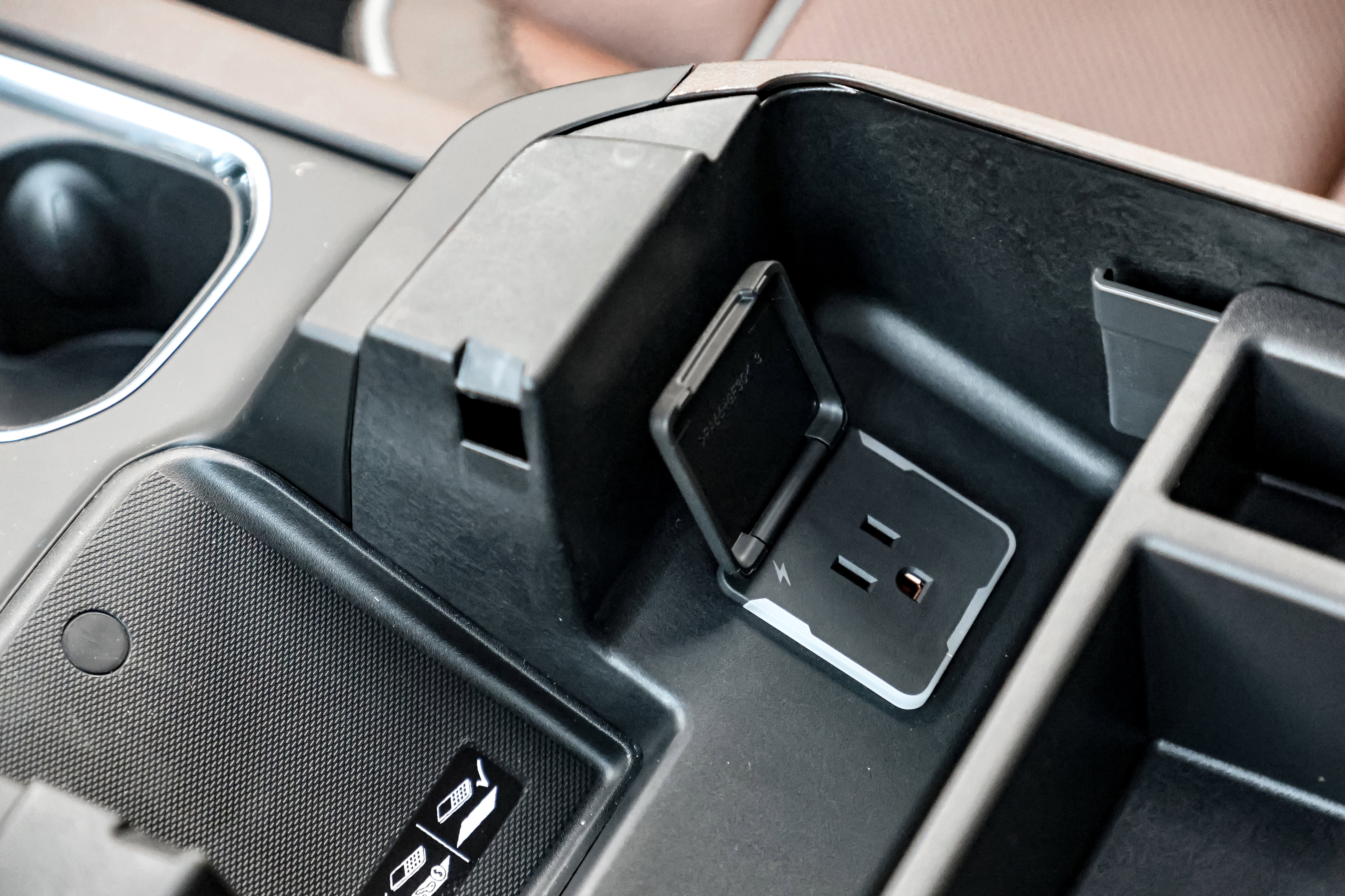 New 2026 GMC Sierra 1500 Denali w/ Denali Reserve Package image 34