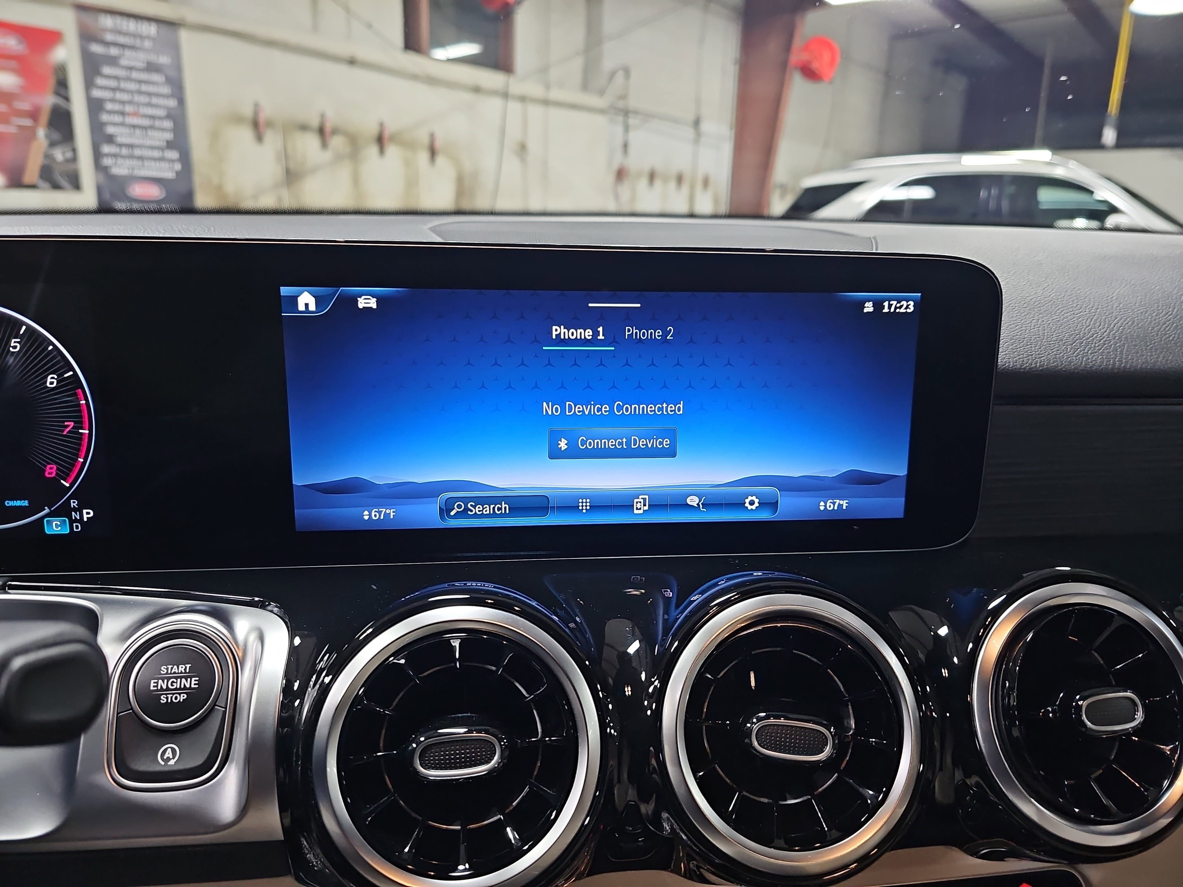 Certified 2026 Mercedes-Benz GLB 250 4MATIC image 24