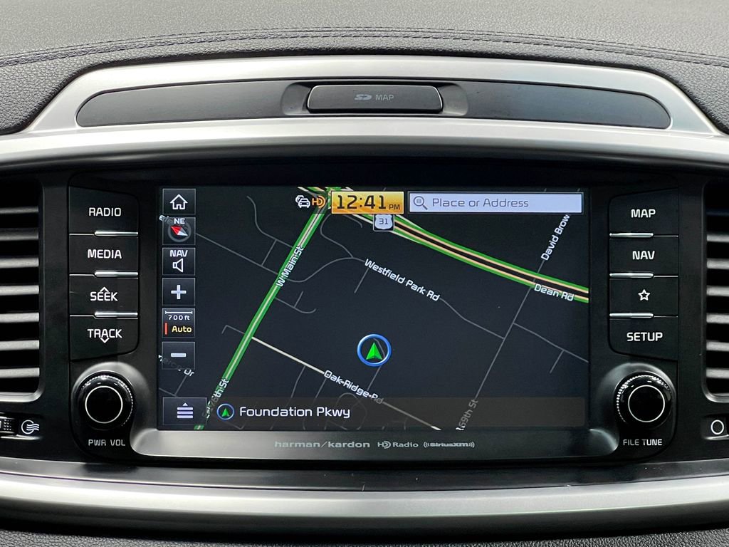 Used 2019 Kia Sorento EX w/ EX Touring Package image 10