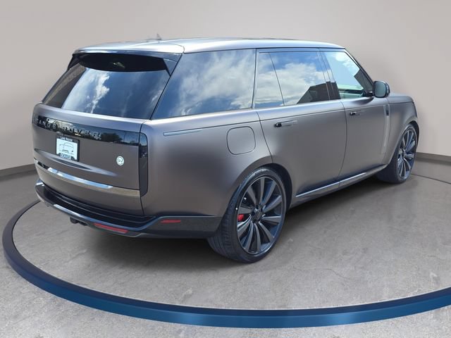 New 2026 Land Rover Range Rover SV AWD/4WD image 5